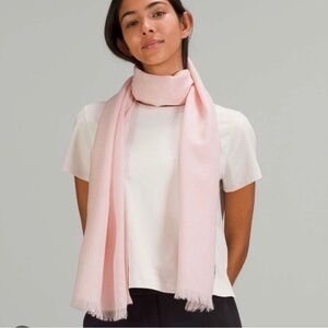Lululemon Athletica Soft Pink Wrap